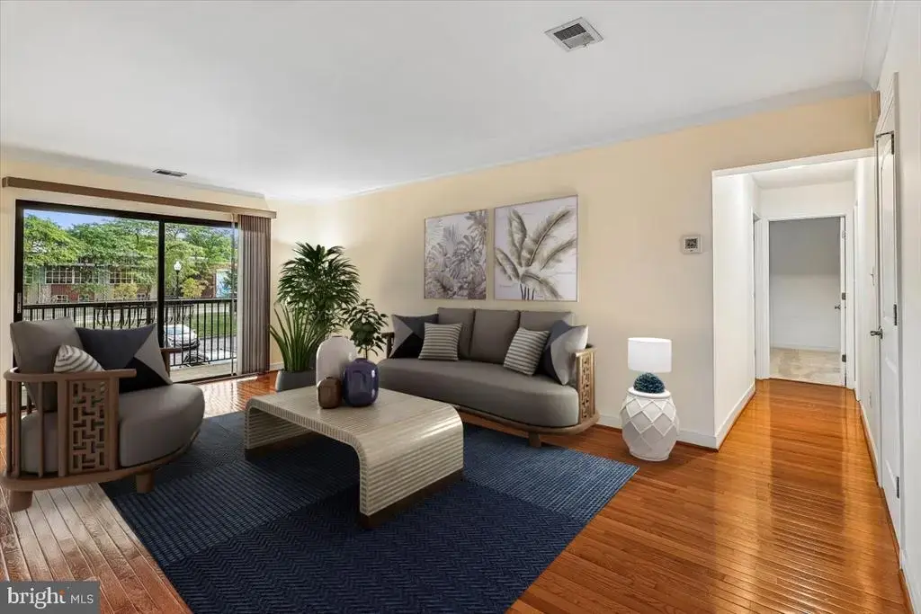300 Hilltop Ln #300e, ANNAPOLIS