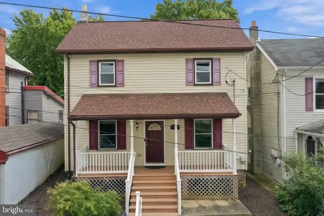16 S Virginia Ave S, Brunswick