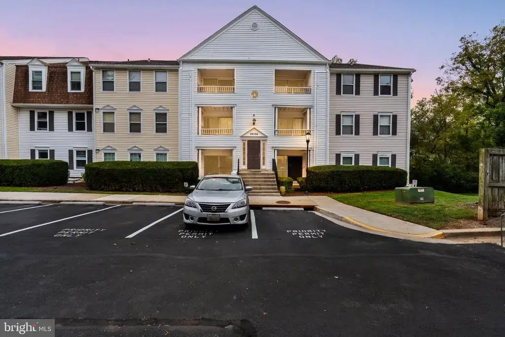 20334 Beaconfield Ter #304, GERMANTOWN