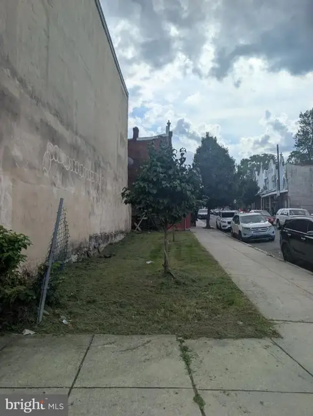 4538 Wayne Ave, Philadelphia