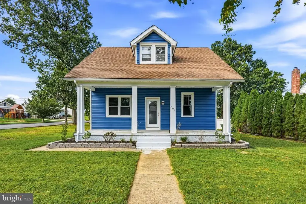 301 E Maple St, WENONAH