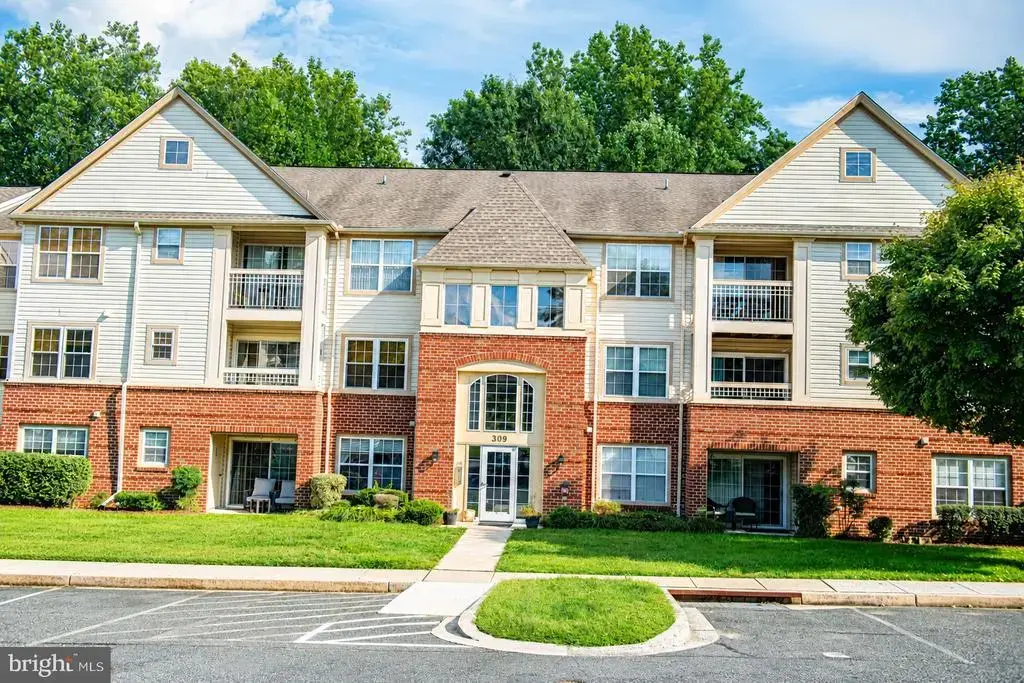 309-e Tall Pines Ct #309-e, ABINGDON