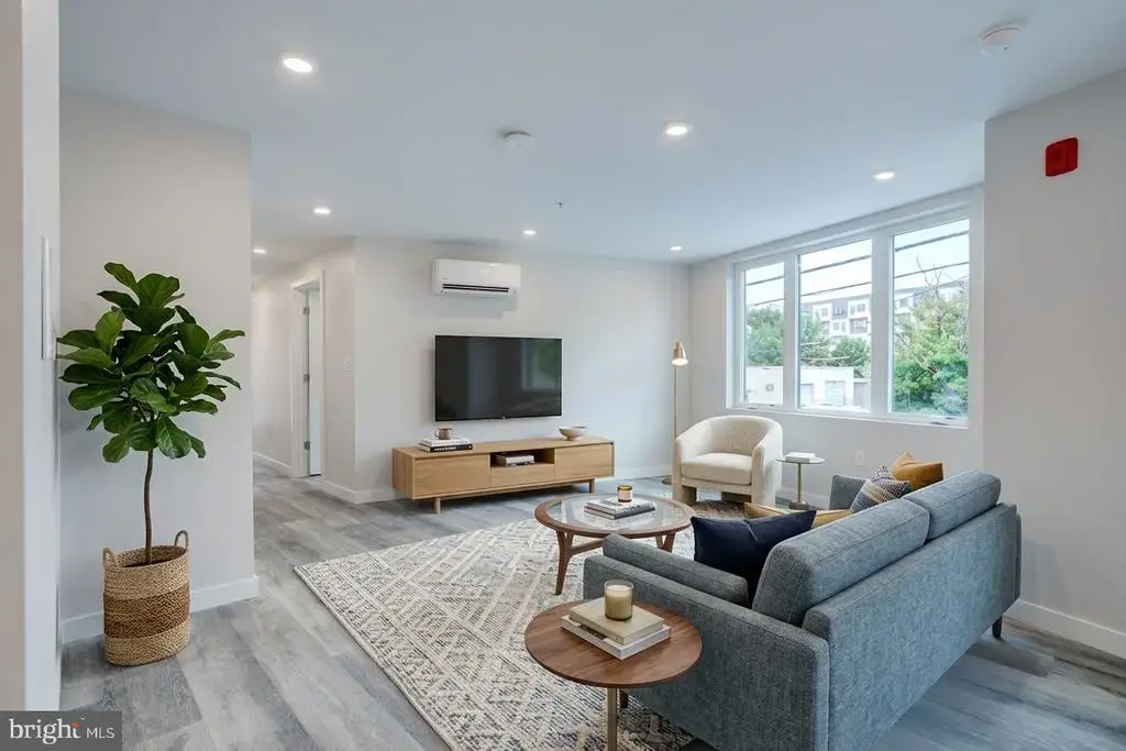 2240 Frankford Ave #4, PHILADELPHIA