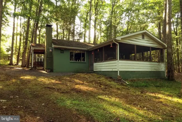 2233 Laurel Run, Petersburg