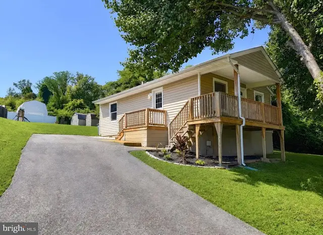 42221 Ridge Rd, Mechanicsville