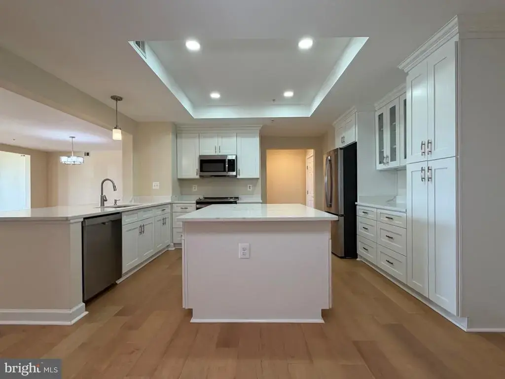 485 Harbor Side St #604, WOODBRIDGE