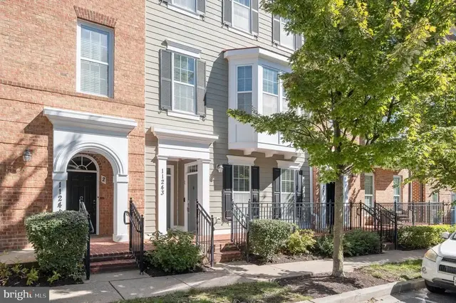 11243 Chase St #1, Fulton