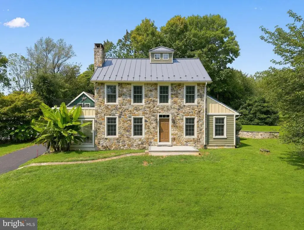1217 Street Rd, CHESTER SPRINGS