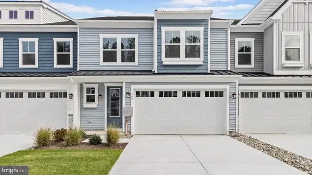 349 Gallagher Dr, Ocean View