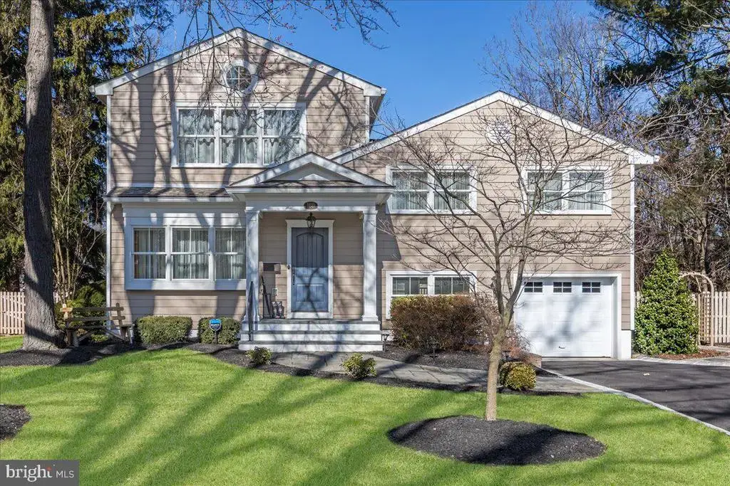 160 Hickory Ct, PRINCETON