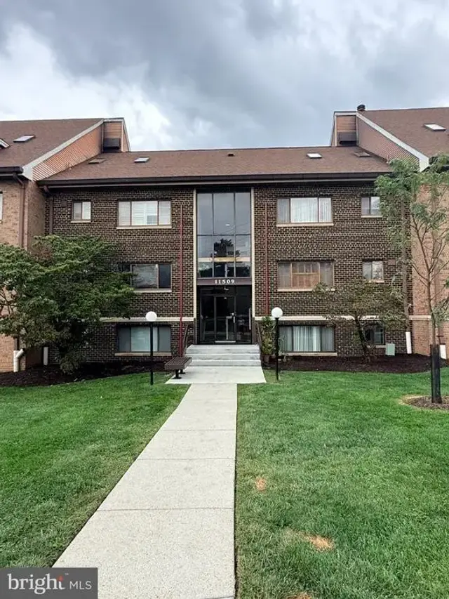 11509 Amherst Ave #204, Silver Spring