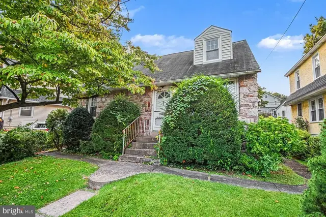 308 Runnymede Ave #, Jenkintown