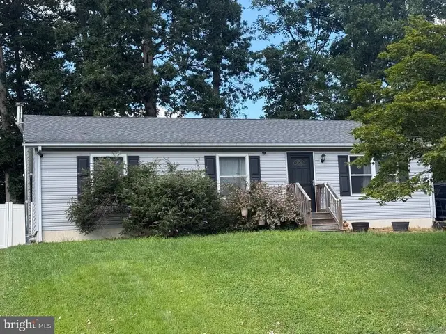 135 N Tartan Dr, Elkton