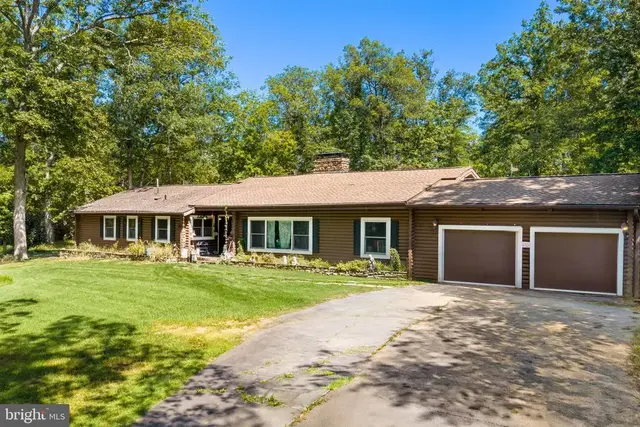 6157 Wilson Rd, Marshall