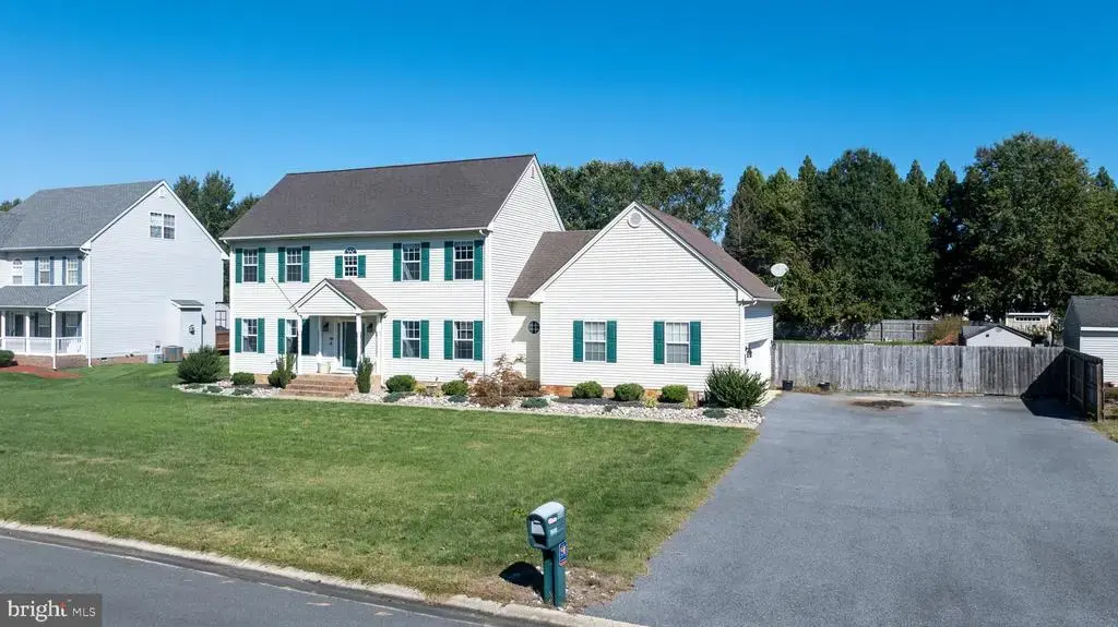 6055 Setters Ct, SALISBURY