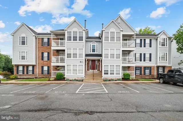 611 Himes Ave #109, Frederick
