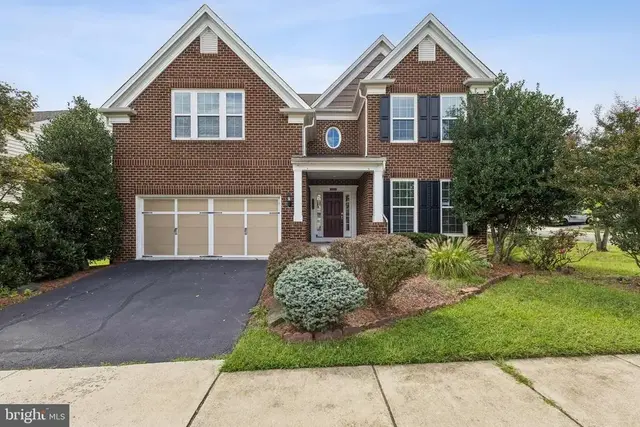 43527 Loudoun Barn Way, Chantilly