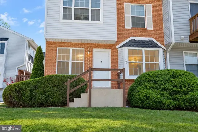 307 Wendover Dr, Norristown
