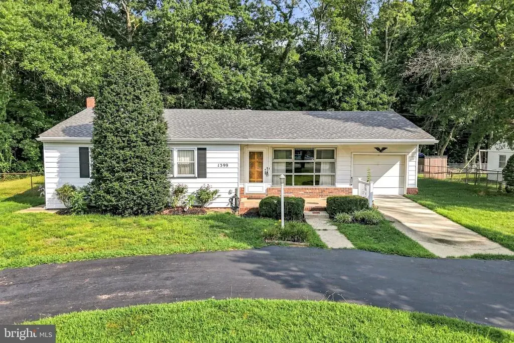 1399 Monmouth Rd, EASTAMPTON