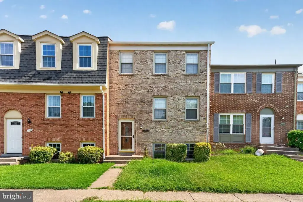 3046 Seminole Rd, WOODBRIDGE