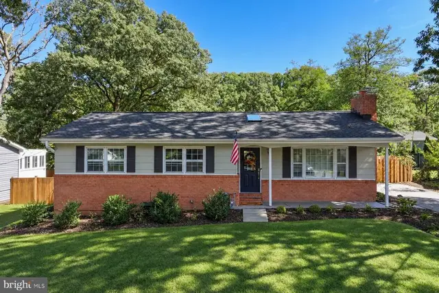 515 West Dr, Severna Park