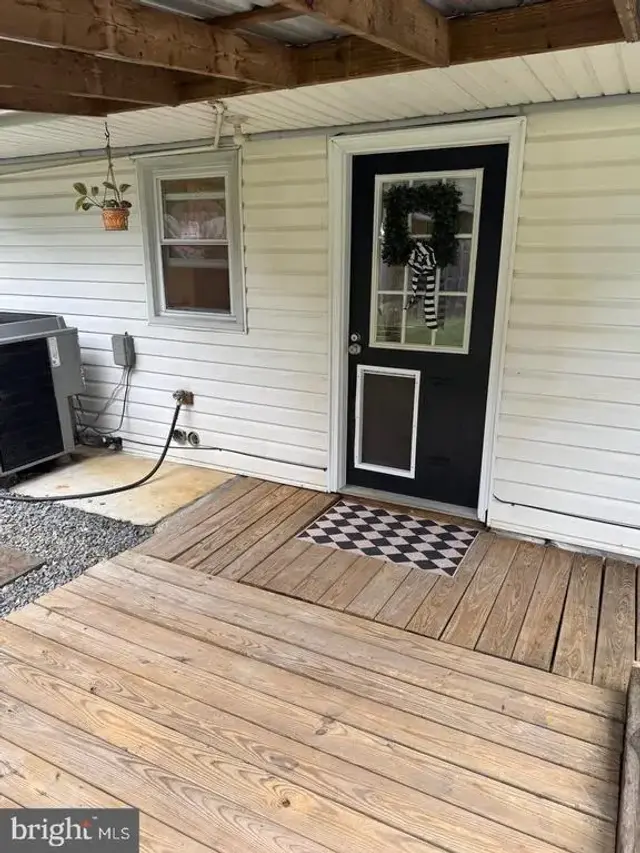 3548 N Frederick Pike, Winchester