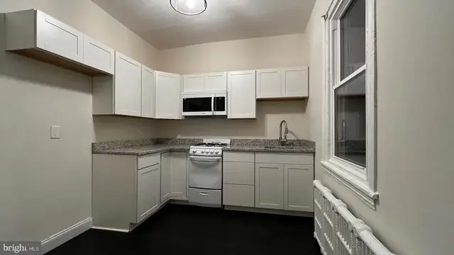 7827 Montgomery Ave #one Bedroom 1e, Elkins Park