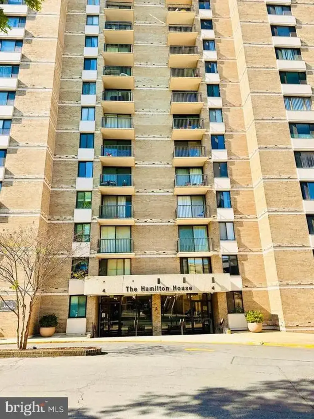 4 Monroe St #407, ROCKVILLE