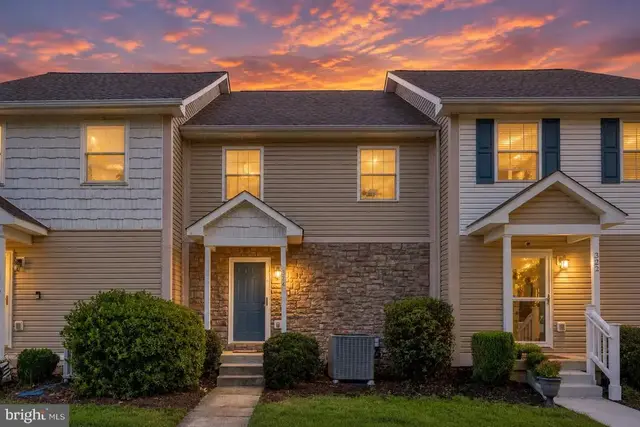 324 Lake Front Dr, Mineral