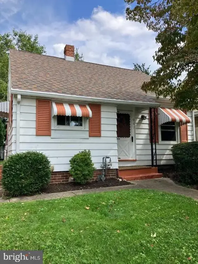 997 Lancaster Ave, York