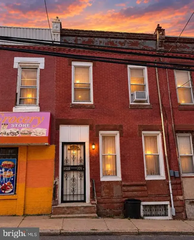 645 W Cambria St, Philadelphia