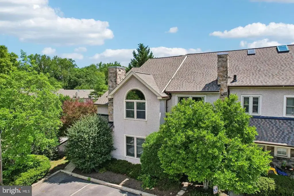 74 Soldiers Sq, CHESTERBROOK