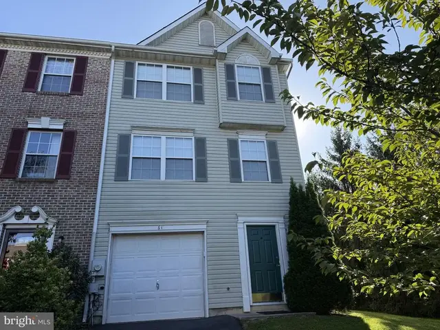61 Emandan Ln, Hockessin