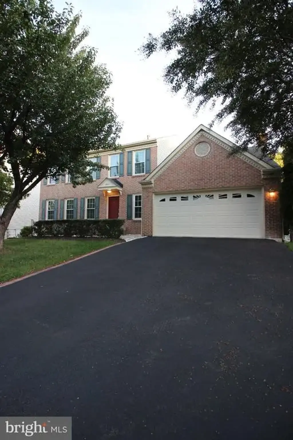 13111 Willoughby Point Dr, FAIRFAX
