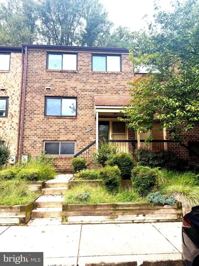 9062 Early April Way, Columbia