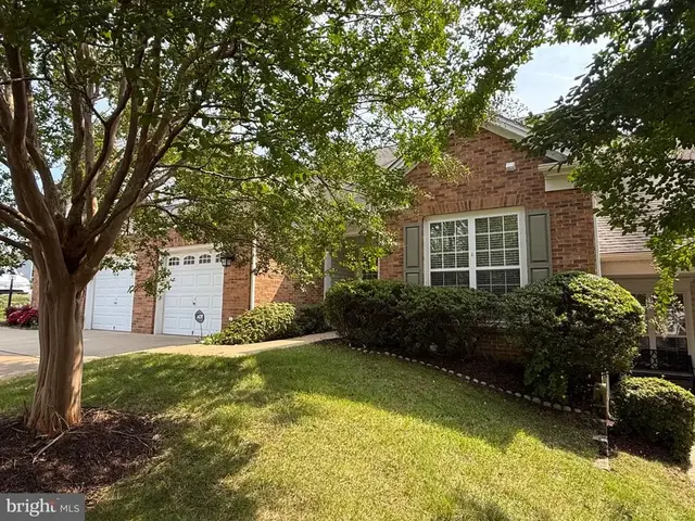 12246 Seaford Ct, Woodbridge