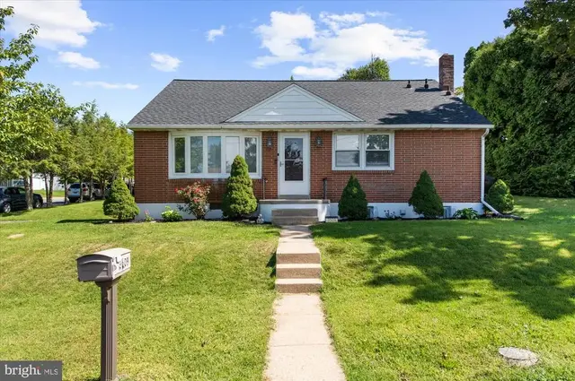 3509 Reading Crest Ave, Reading