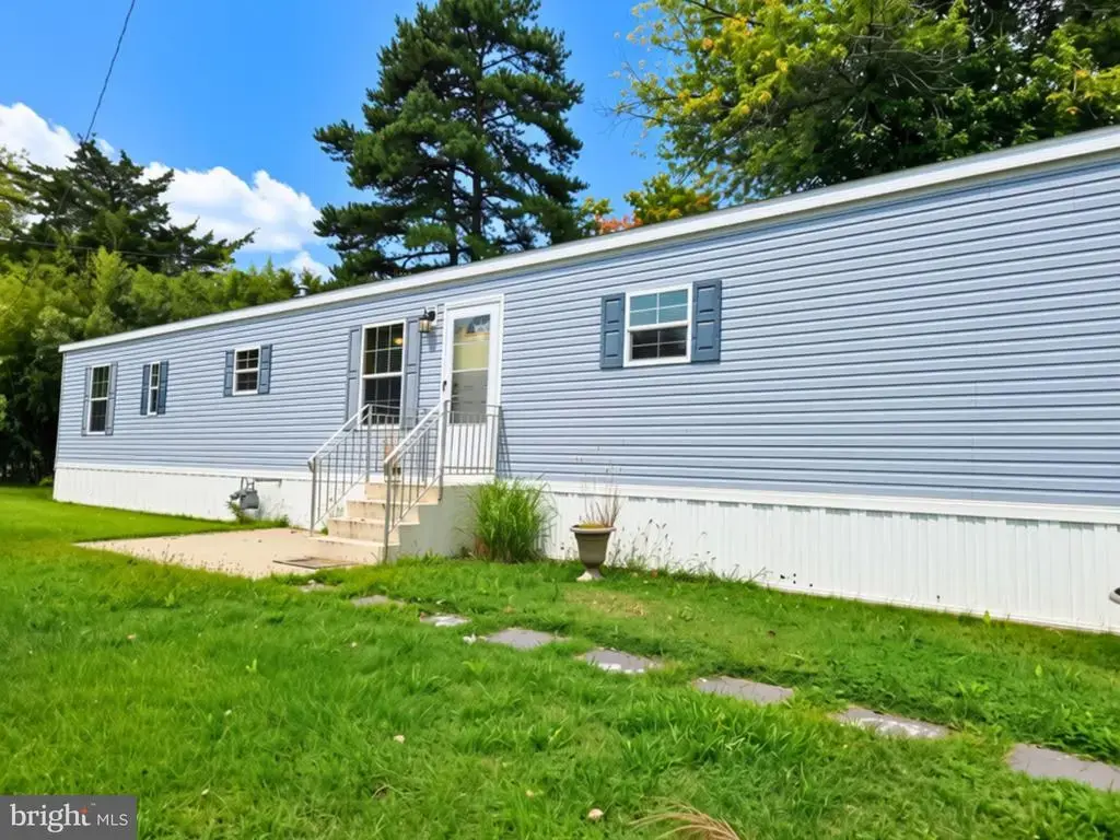 71 Colonial Dr, CHESILHURST