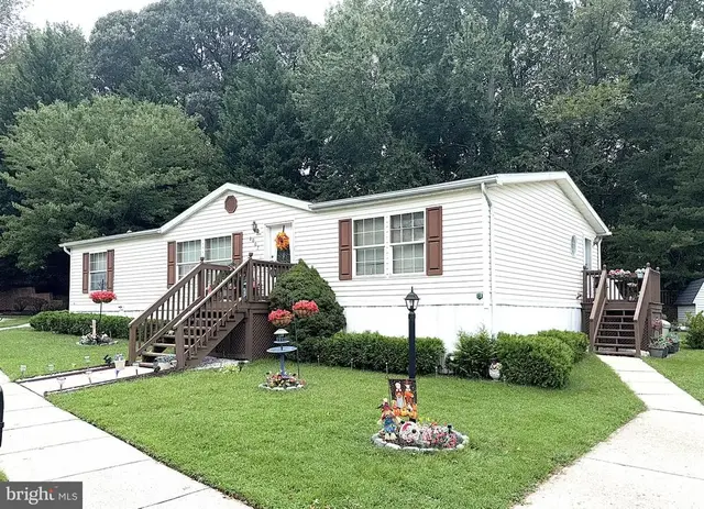 8007 Fair Breeze Dr, Severn