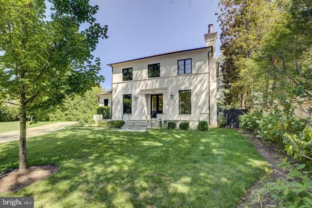7613 Glenbrook Rd, BETHESDA