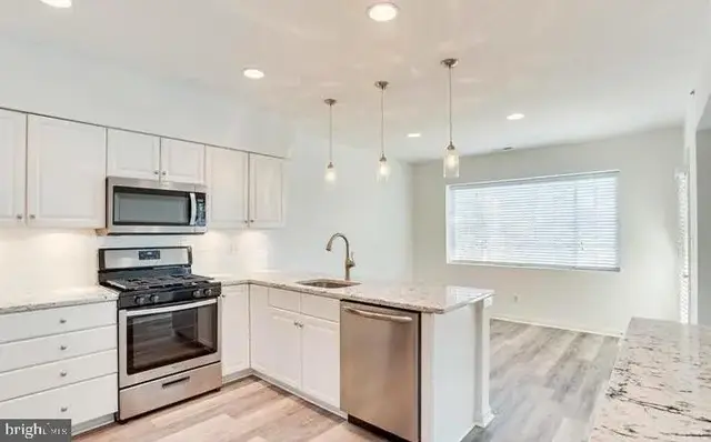 416 Rockfleet Rd #201, Lutherville Timonium