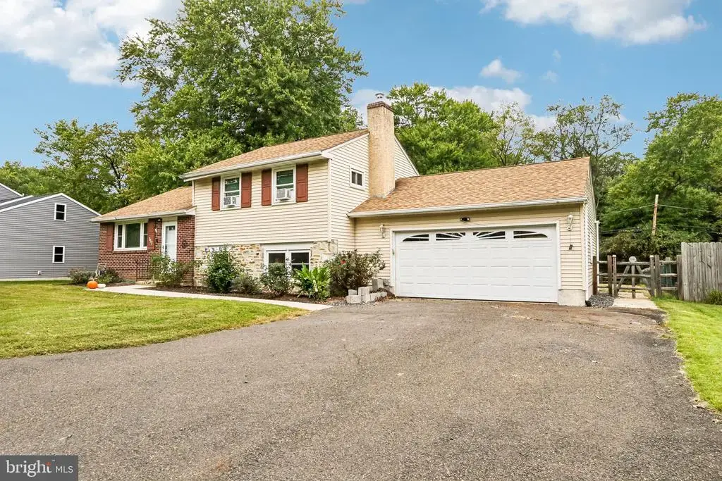 517 Lexington Ave, CHALFONT