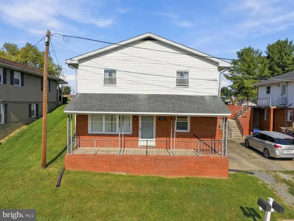 1320 Delaware Ln, HAGERSTOWN
