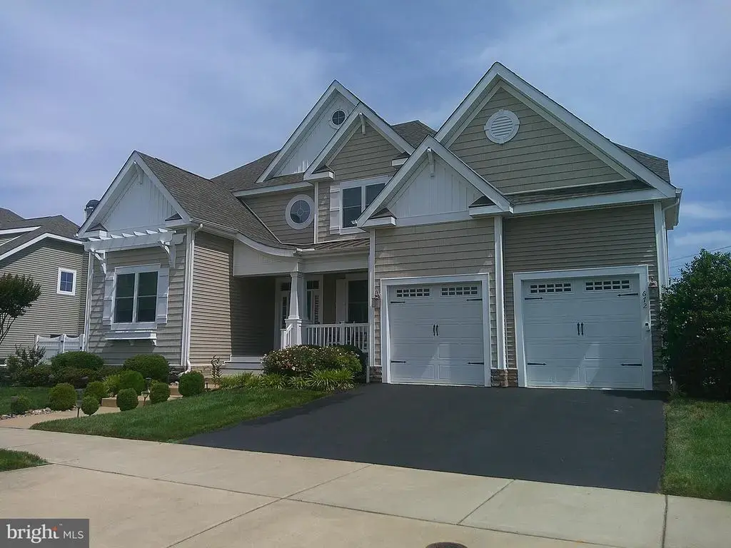 672 Spring Hollow Dr, MIDDLETOWN