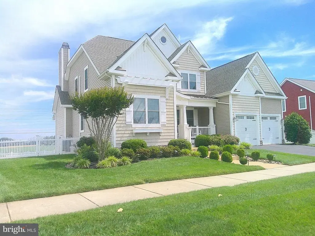 672 Spring Hollow Dr, MIDDLETOWN