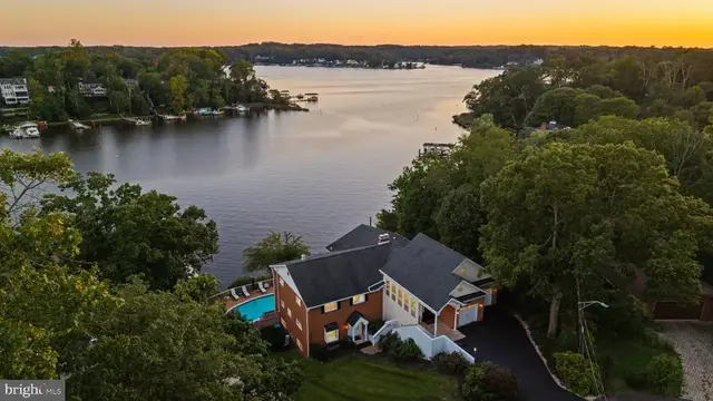 517 Bayberry Dr, Severna Park