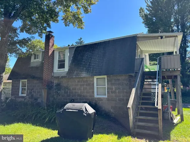 621 Hemlock St, White Haven