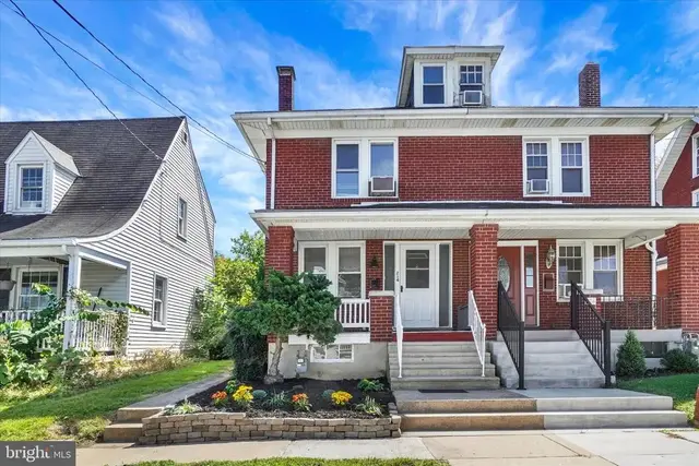 214 Peyton Rd, York
