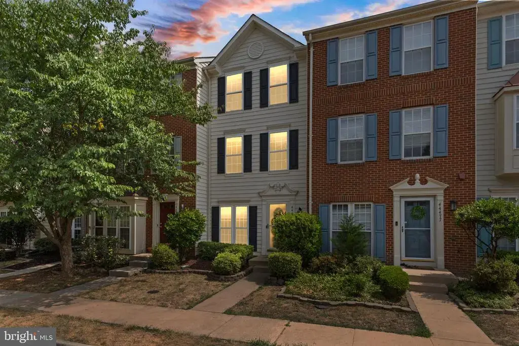 44479 Watertown Ter, ASHBURN