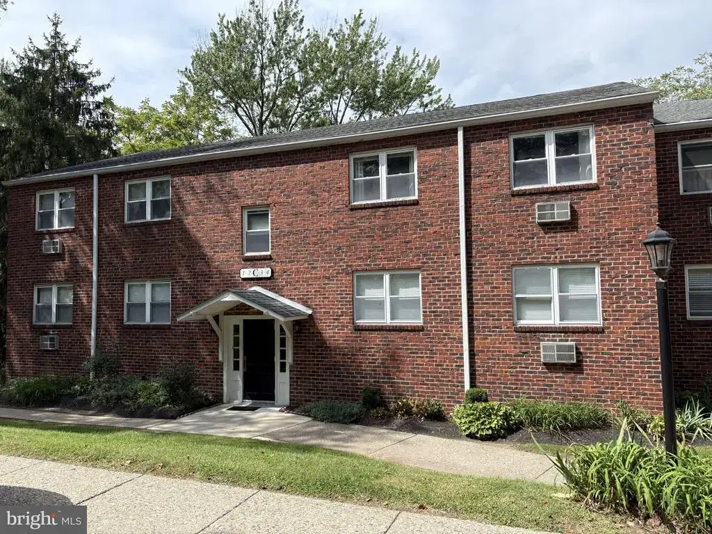 333 Lacey Ave #c4, DOYLESTOWN
